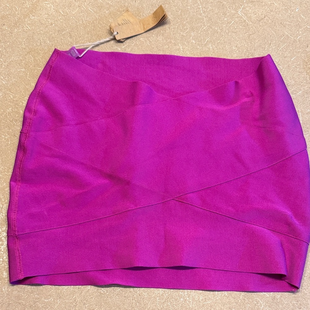 SKIMS Fuchsia Mini Skirt